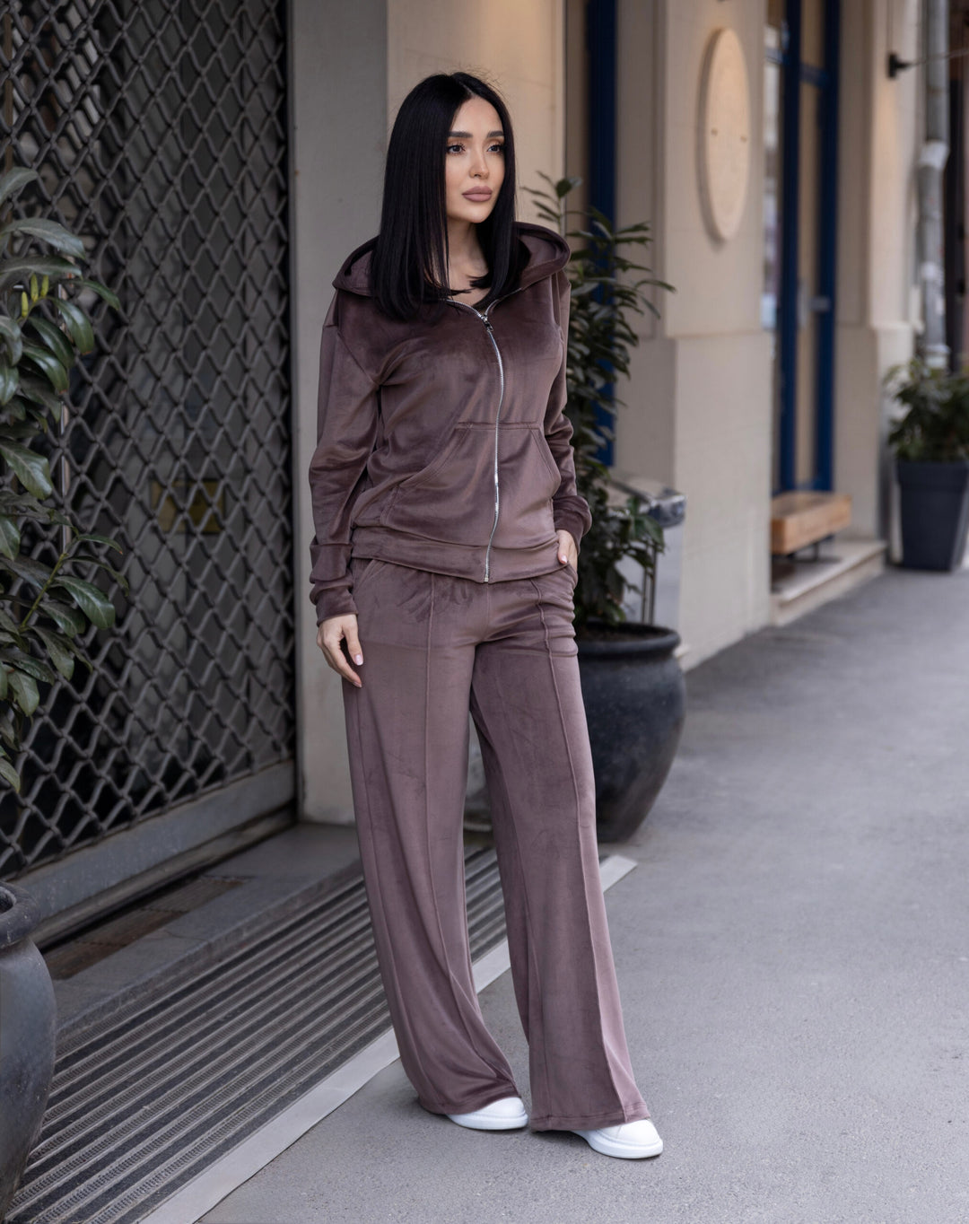 Trening catifea Chloe Mocha