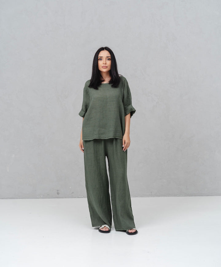 Set in Amalfi Olive