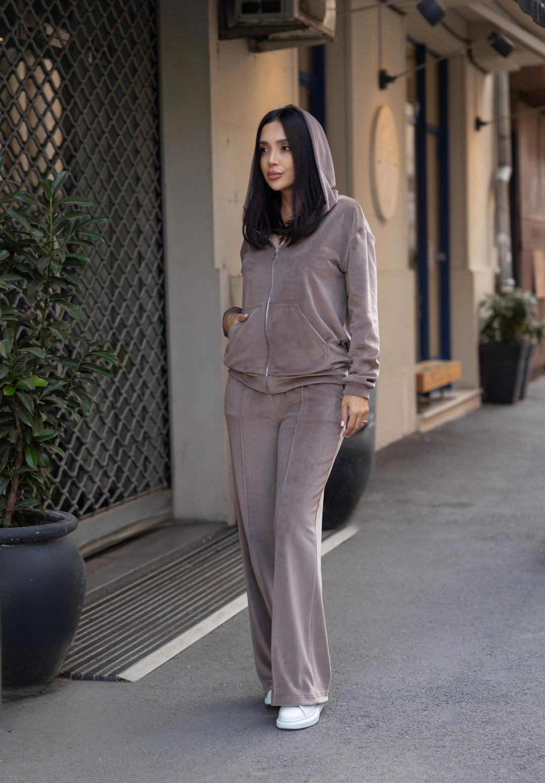 Trening catifea Chloe Cappuccino