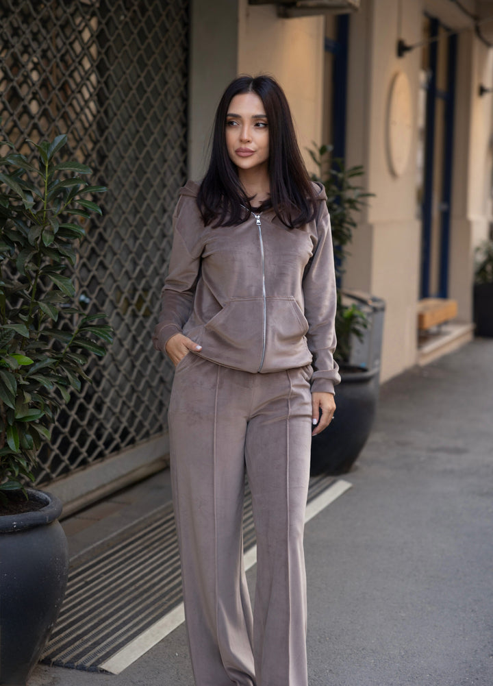 Trening catifea Chloe Cappuccino