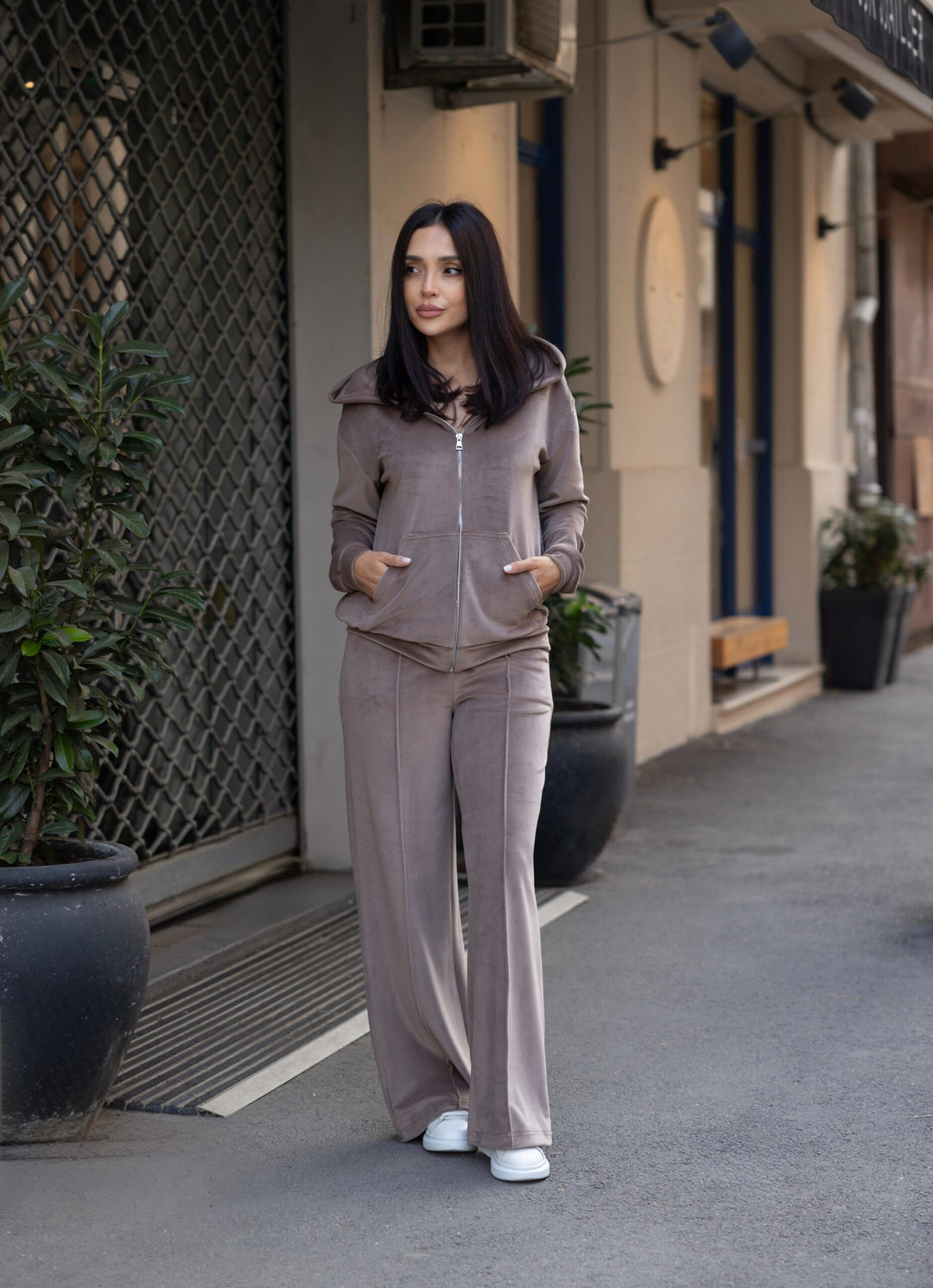 Trening catifea Chloe Cappuccino